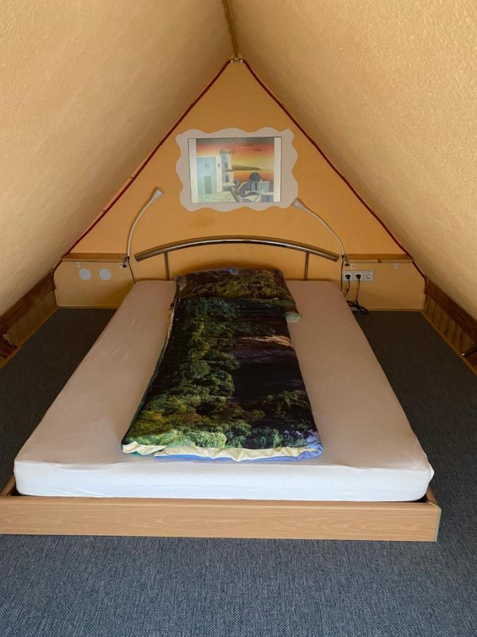Helles Und Charmantes Loft Mit Herrlichem Blick Дрезден Екстериор снимка